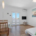 Uga2 Apartman