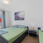 Apartman Uga2 Mandre
