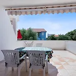 Apartman Uga2 Mandre