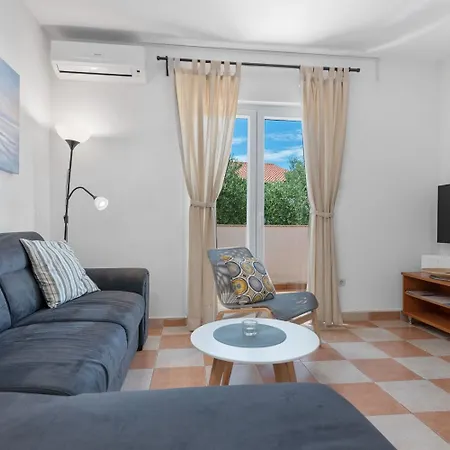 Apartamento Uga2
