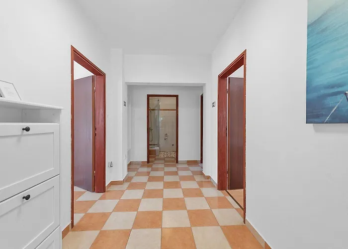 Apartament Uga2