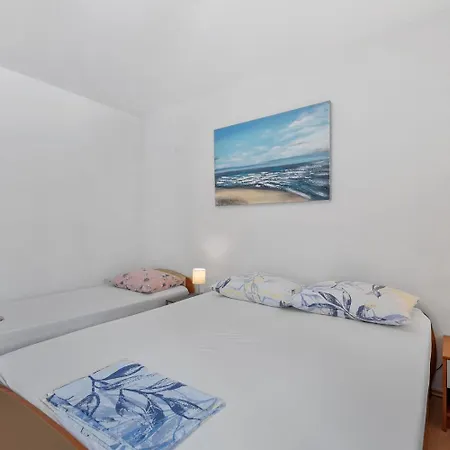 Uga2 Apartman
