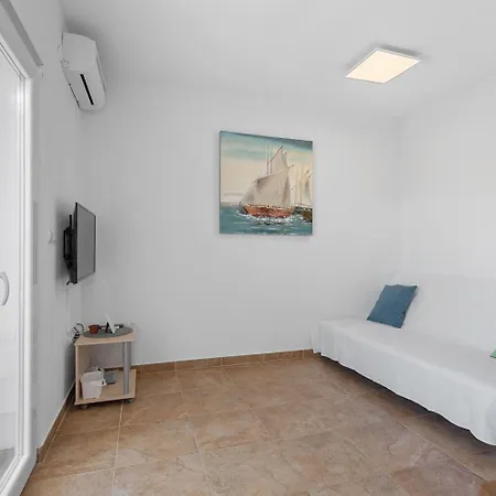 Uga2 Apartman