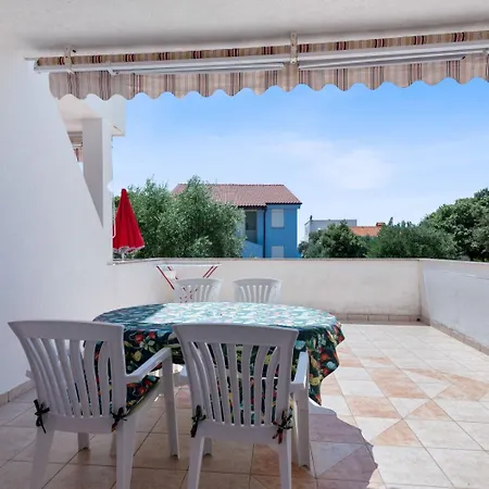 Apartman Uga2 Mandre