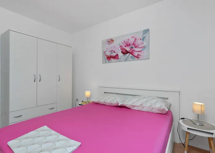 Uga2 Appartement Mandre